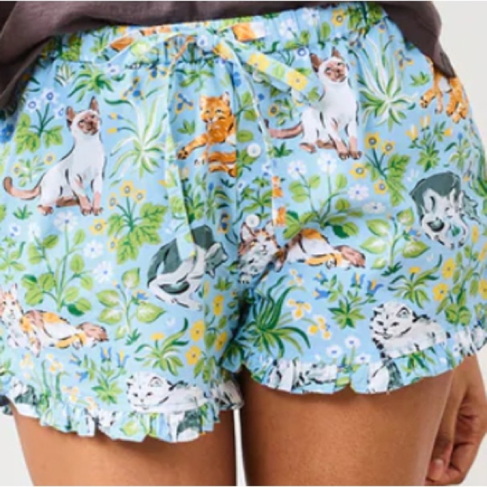 Printfresh Must Love Cats Print Scalloped Pajama Shorts